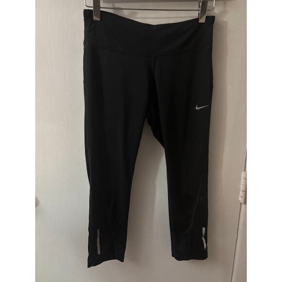 Nike Dri-Fit Black Racer Crop Leggings 2.0  S Athleisure Normcore Sportswear - Picture 1 of 9
